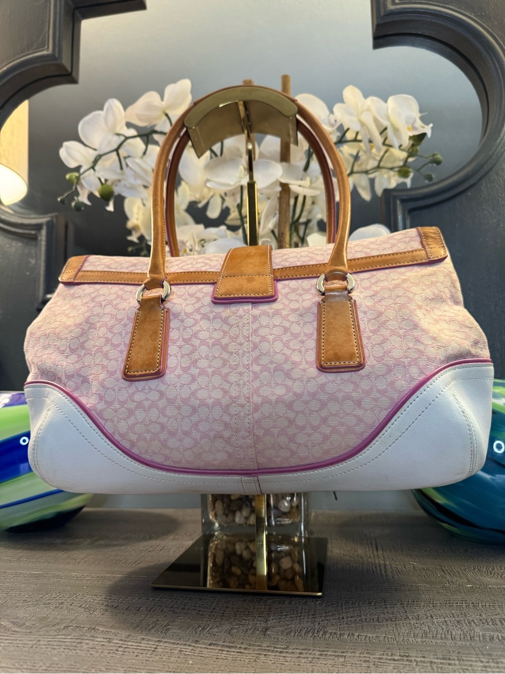 Coach Vintage Hampton Soho Scarce Color Pink & White Canvas w/ Tan Leather Trim - Picture 3 of 17